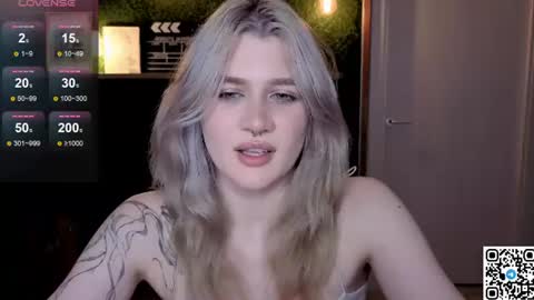 EshleGreen online show from June 24, 7:46 pm