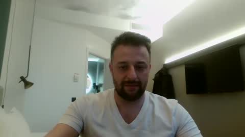 esibizionista 91 online show from December 16, 3:54 pm