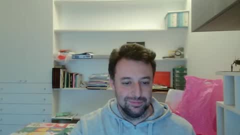 esibizionista 91 online show from February 9, 2:40 pm