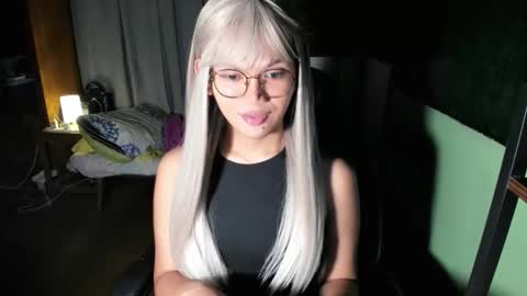 Chelliane online show from October 21, 2:01 am