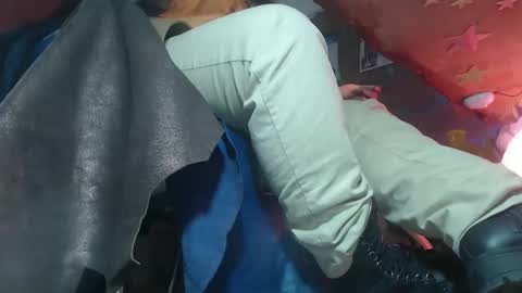 Snapshot of eskelaswd chatting on February 26, 2:16 pm Eskela911 online show from February 26, 2:16 pm