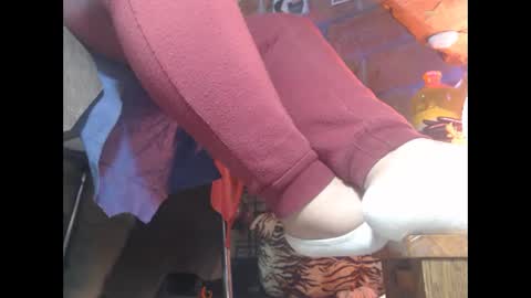 Snapshot of eskelaswd chatting on March 18, 10:57 pm Eskela911 online show from March 18, 10:57 pm