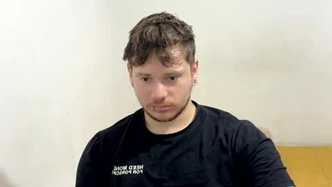 eskol212 online show from April 4, 3:31 pm