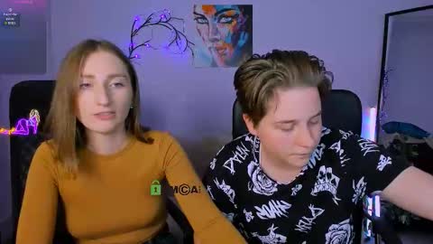 esma_shine online show from October 2, 9:49 am