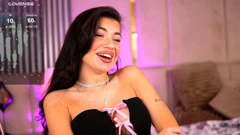 Esme online show from January 11, 10:18 pm