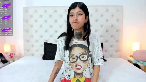 Snapshot of esmeralda_06 chatting on March 9, 2:54 pm esmeralda online show from March 9, 2:54 pm