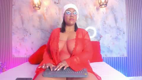 esmeralda online show from December 10, 9:12 am