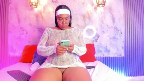 esmeralda online show from December 15, 2:08 am
