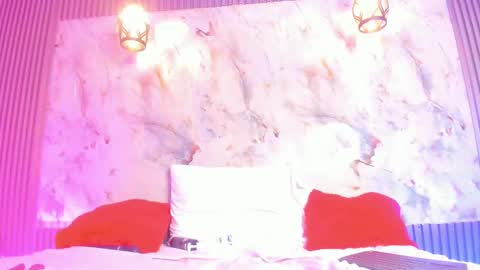esmeralda online show from December 19, 12:56 pm