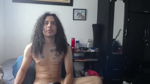 Esnider online show from June 12, 6:29 pm