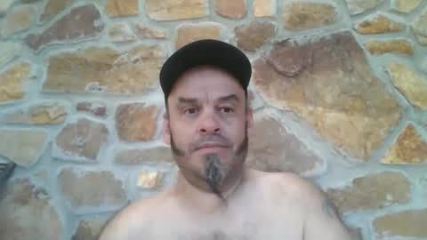 Essensual Elf online show from September 13, 11:15 pm