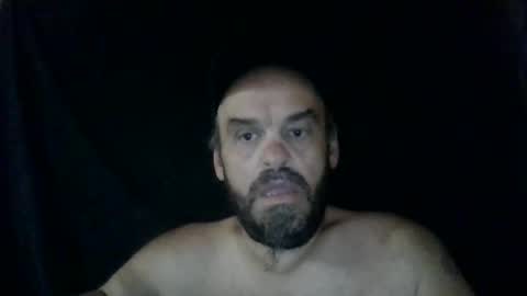 Essensual Elf online show from November 3, 9:59 pm