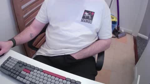 Snapshot of essex_wild chatting on February 17, 9:32 pm Morph online show from February 17, 9:32 pm