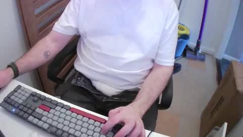 Snapshot of essex_wild chatting on March 4, 1:50 pm Morph online show from March 4, 1:50 pm