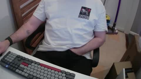 Snapshot of essex_wild chatting on March 9, 9:19 pm Morph online show from March 9, 9:19 pm