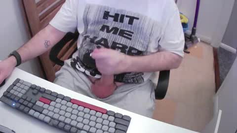 Snapshot of essex_wild chatting on March 16, 9:52 pm Morph online show from March 16, 9:52 pm