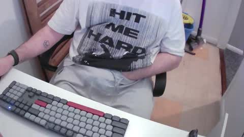 Snapshot of essex_wild chatting on March 17, 8:56 pm Morph online show from March 17, 8:56 pm