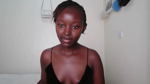 Snapshot of essypetite chatting on November 24, 11:10 am essypetite online show from November 24, 11:10 am