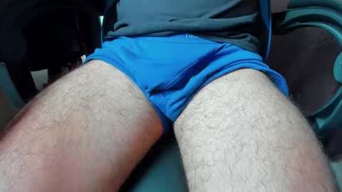 Snapshot of esteban1275 chatting on March 25, 7:09 pm Esteban Gomez online show from March 25, 7:09 pm