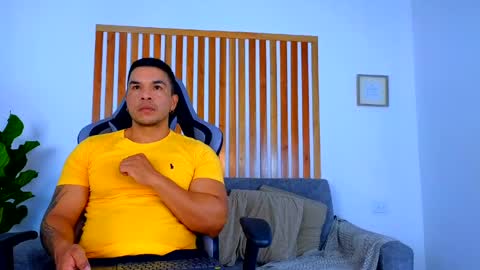 ESTEBAN online show from May 12, 11:07 am