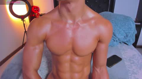 Snapshot of esteban_stud chatting on January 16, 12:23 am ESTEBAN online show from January 16, 12:23 am