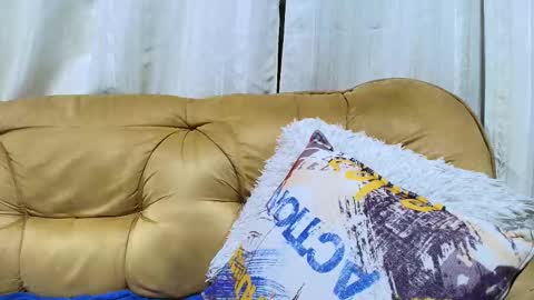 Snapshot of estebancot0314 chatting on September 27, 6:51 am Esteban online show from September 27, 6:51 am