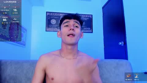 Snapshot of estebanperez_ chatting on January 9, 6:04 pm Esteban online show from January 9, 6:04 pm