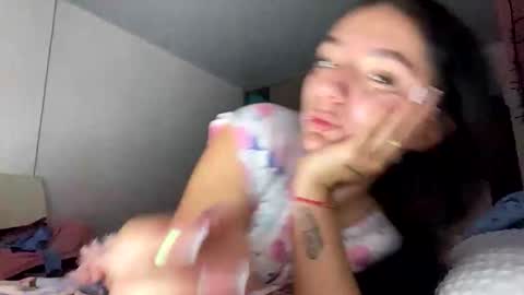 Snapshot of estefa1 chatting on March 14, 5:35 am estefa1 online show from March 14, 5:35 am