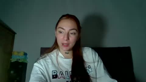 estefa1 online show from June 27, 4:06 am