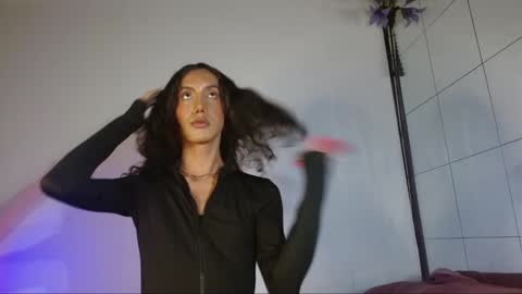 Estefa G online show from February 18, 3:31 am