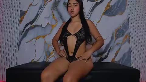 Snapshot of estefani_doll chatting on July 19, 12:58 am estefani_doll online show from July 19, 12:58 am