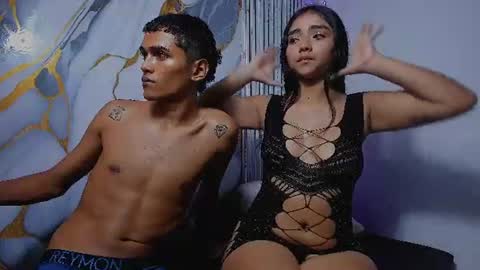 Snapshot of estefani_doll chatting on July 23, 2:42 am estefani_doll online show from July 23, 2:42 am