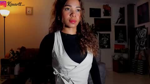estefy_arroyo1 online show from February 24, 4:43 am