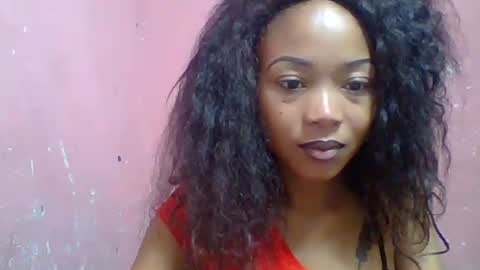 Snapshot of estelah20 chatting on October 3, 5:15 am estelah20 online show from October 3, 5:15 am