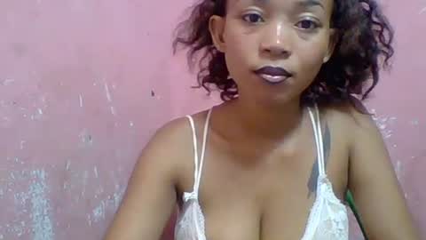 Snapshot of estelah20 chatting on October 29, 7:10 am estelah20 online show from October 29, 7:10 am