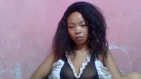 Snapshot of estelah20 chatting on October 30, 8:16 am estelah20 online show from October 30, 8:16 am