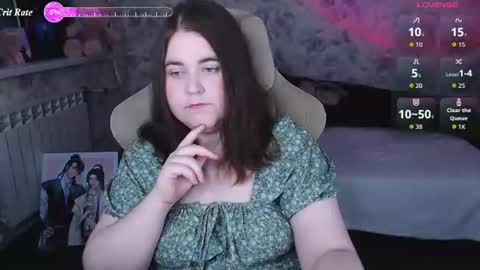 estelle_hicks online show from July 18, 7:17 pm