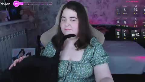 estelle_hicks online show from July 20, 7:27 pm