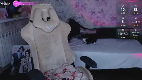 estelle_hicks online show from July 27, 7:32 pm
