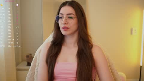 Ester online show from May 25, 5:46 am