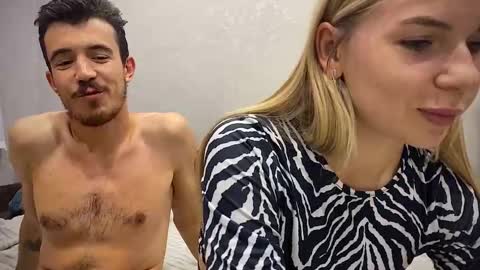 Ester online show from September 17, 3:24 pm