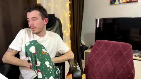 Ester online show from February 27, 7:25 pm