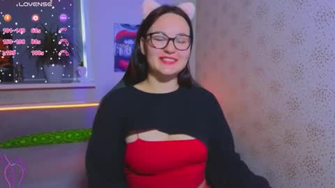 Snapshot of esterplayful chatting on October 1, 11:27 am EsterPlayful online show from October 1, 11:27 am