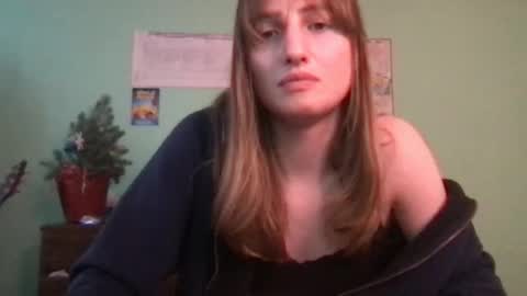 Snapshot of esthergreyplus chatting on December 28, 11:59 pm Esther Grey online show from December 28, 11:59 pm
