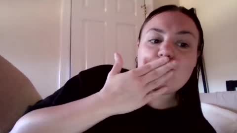 Snapshot of estherjude chatting on June 20, 1:14 pm Esther online show from June 20, 1:14 pm