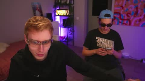 LOUIS online show from September 15, 3:17 am