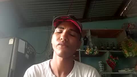 Snapshot of estiben_party chatting on June 15, 4:20 pm estiben_party online show from June 15, 4:20 pm