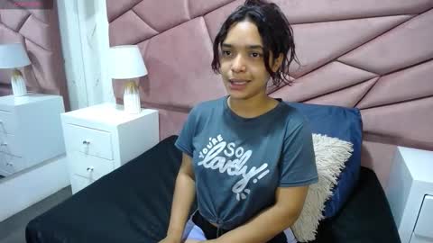 estrella online show from September 8, 11:48 pm