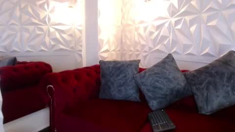 estrella online show from September 10, 8:09 pm