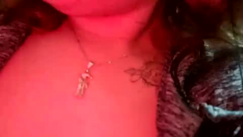 Snapshot of estrelladlanoche chatting on October 1, 12:00 pm estrelladlanoche online show from October 1, 12:00 pm
